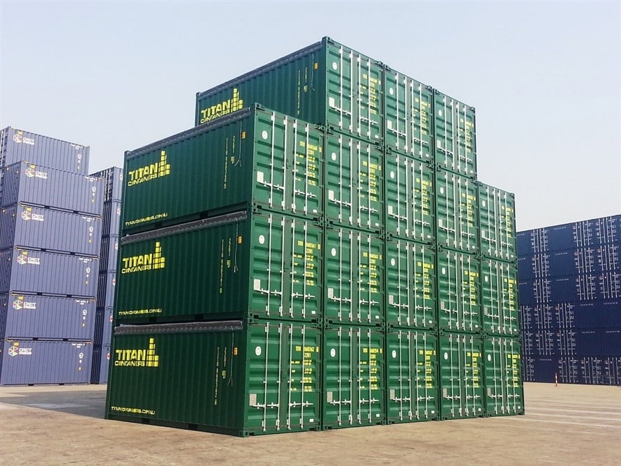 Container stack - TITAN Containers