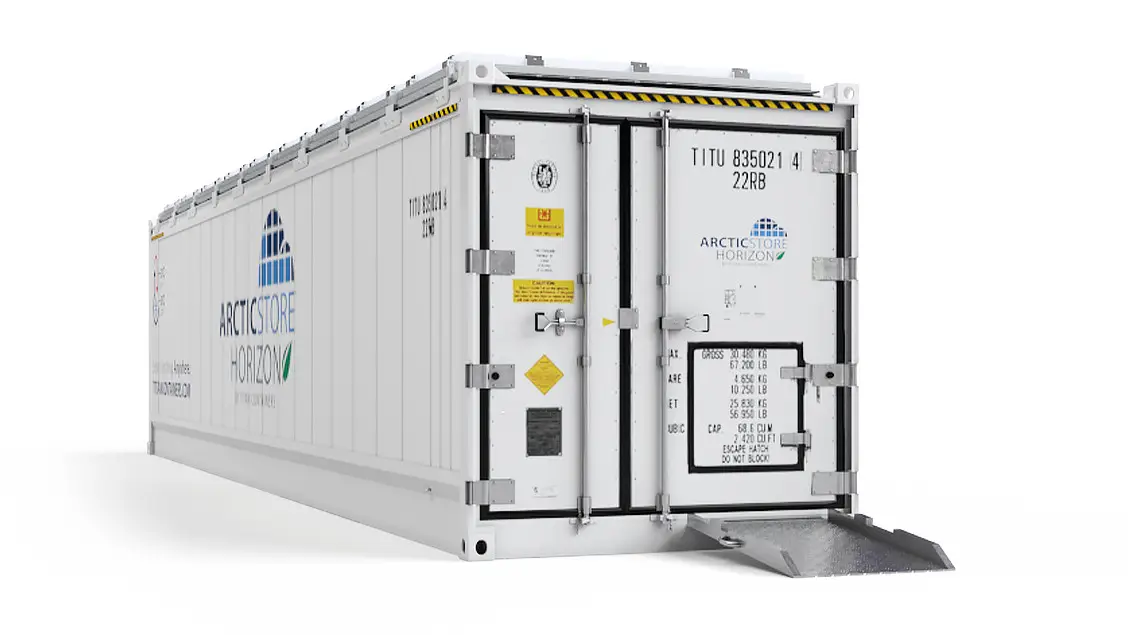 40ft ArcticStore Horizon Frontview with Solar Panels